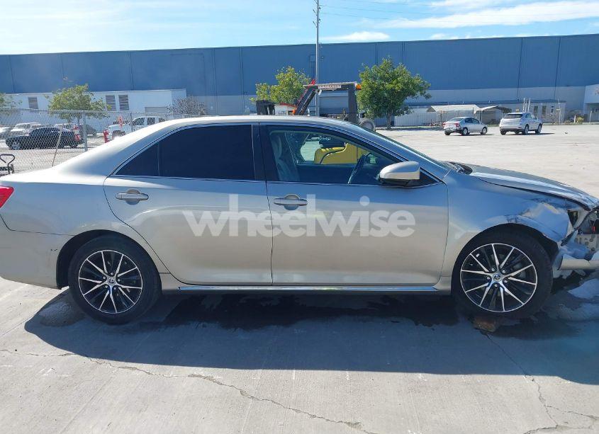 Photo 14 of 2014 Toyota Camry LE (VIN 4T4BF1FK9ER393634)