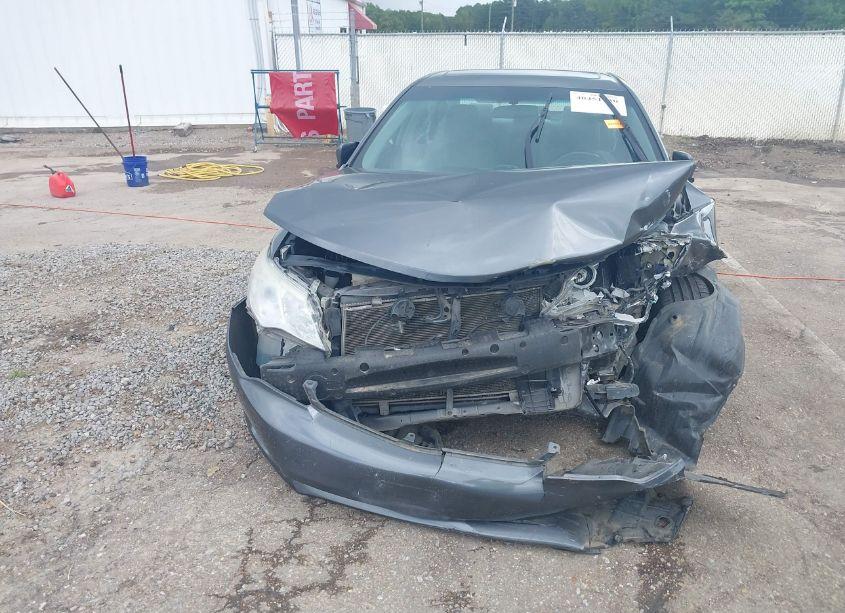 Photo 6 of 2014 Toyota Camry XLE (VIN 4T4BF1FK9ER399112)