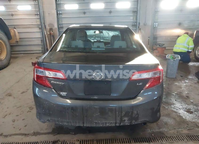 Photo 17 of 2014 Toyota Camry LE (VIN 4T4BF1FK9ER406690)