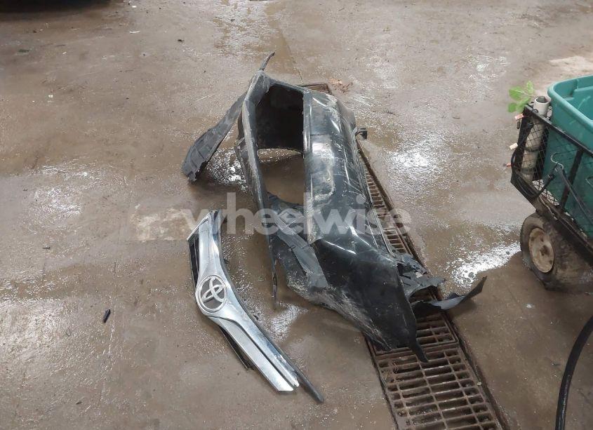 Photo 12 of 2014 Toyota Camry LE (VIN 4T4BF1FK9ER417995)