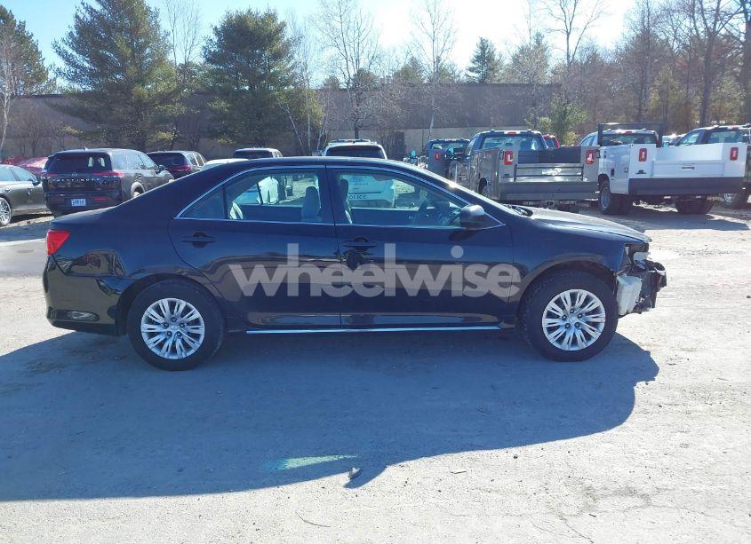 Photo 13 of 2014 Toyota Camry LE (VIN 4T4BF1FK9ER442721)