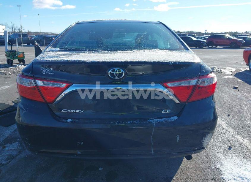 Photo 16 of 2015 Toyota Camry LE (VIN 4T4BF1FK9FR455485)