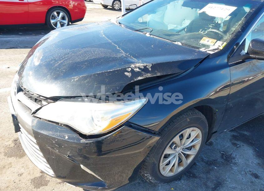 Photo 6 of 2015 Toyota Camry LE (VIN 4T4BF1FK9FR455485)