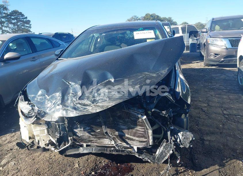 Photo 12 of 2015 Toyota Camry LE (VIN 4T4BF1FK9FR458273)