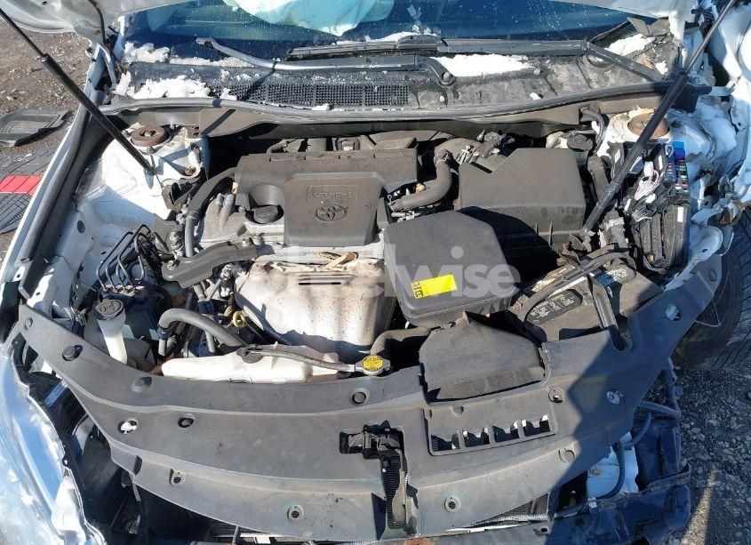 Photo 10 of 2015 Toyota Camry LE (VIN 4T4BF1FK9FR461559)