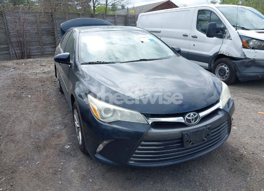Photo 12 of 2015 Toyota Camry LE (VIN 4T4BF1FK9FR462131)