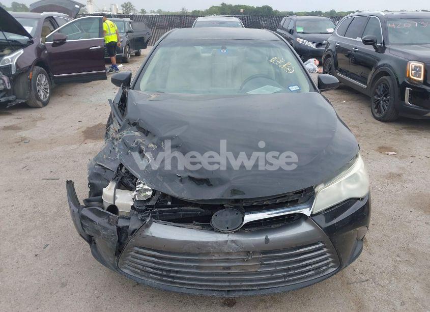 Photo 12 of 2015 Toyota Camry XLE (VIN 4T4BF1FK9FR482508)