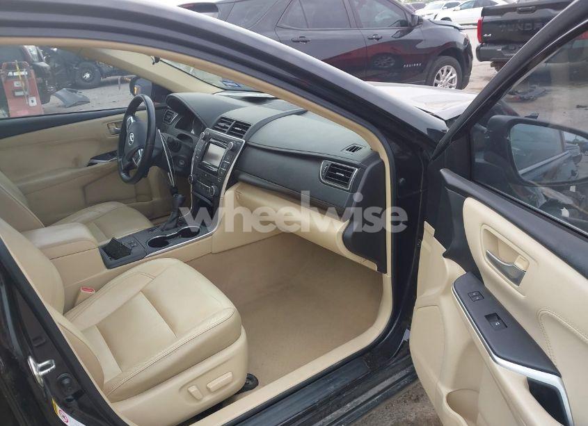 Photo 5 of 2015 Toyota Camry XLE (VIN 4T4BF1FK9FR482508)