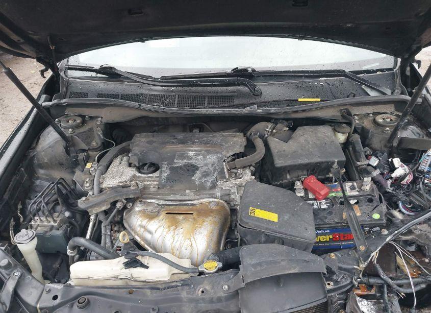 Photo 10 of 2015 Toyota Camry LE (VIN 4T4BF1FK9FR484114)