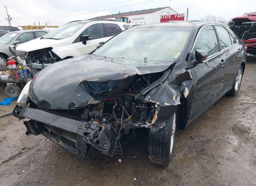 Photo 6 of 2015 Toyota Camry LE (VIN 4T4BF1FK9FR484114)