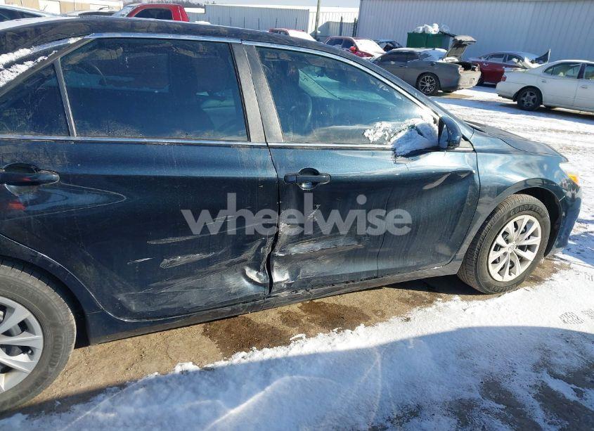 Photo 13 of 2015 Toyota Camry LE (VIN 4T4BF1FK9FR499535)