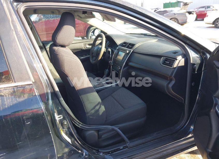 Photo 5 of 2015 Toyota Camry LE (VIN 4T4BF1FK9FR499535)