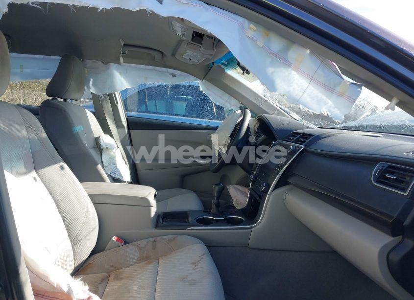 Photo 5 of 2015 Toyota Camry LE (VIN 4T4BF1FK9FR515264)