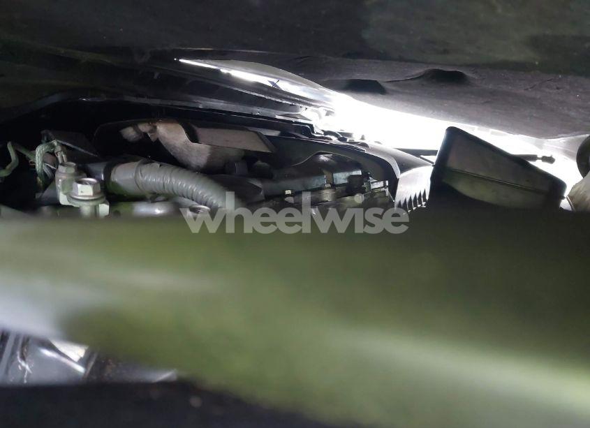 Photo 10 of 2016 Toyota Camry LE (VIN 4T4BF1FK9GR523978)