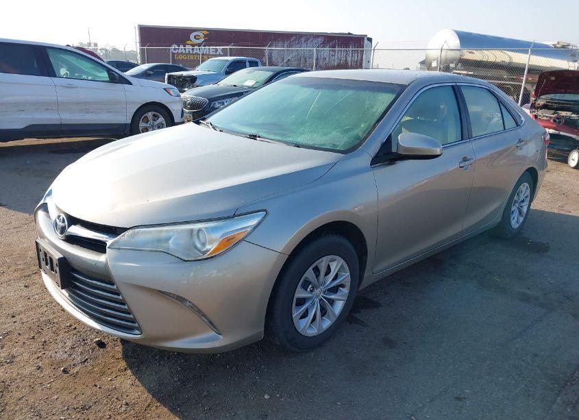 Photo 2 of 2016 Toyota Camry LE (VIN 4T4BF1FK9GR544751)