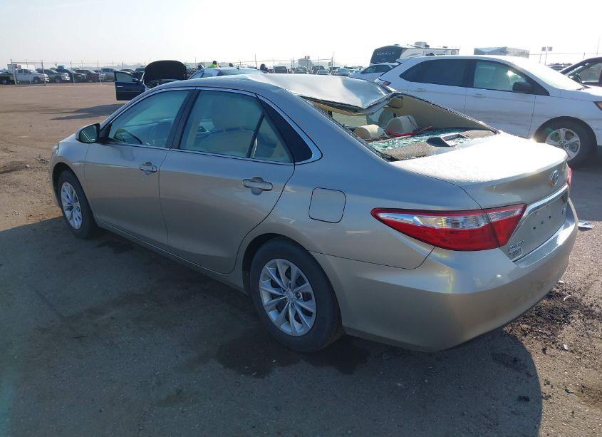 Photo 3 of 2016 Toyota Camry LE (VIN 4T4BF1FK9GR544751)