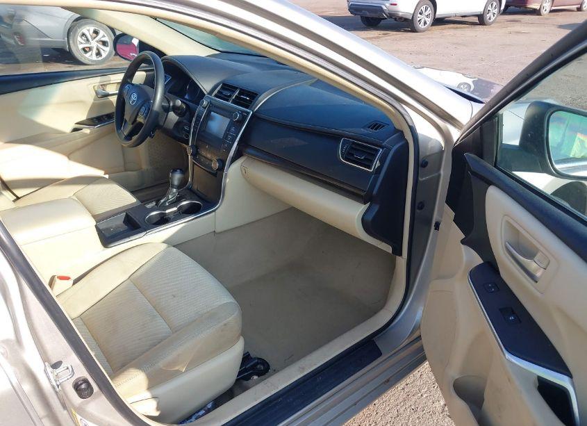 Photo 5 of 2016 Toyota Camry LE (VIN 4T4BF1FK9GR544751)