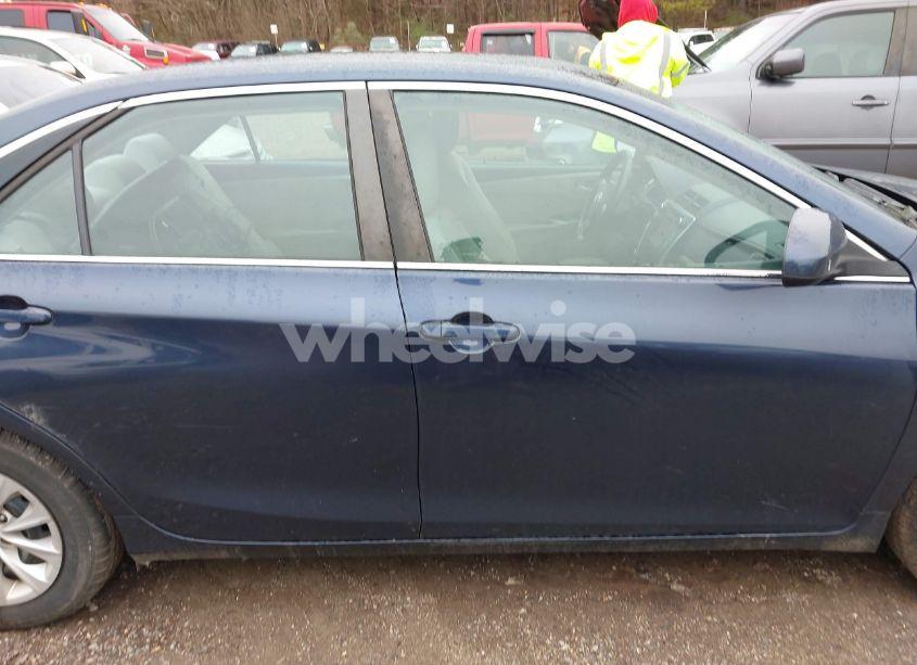 Photo 13 of 2016 Toyota Camry LE (VIN 4T4BF1FK9GR548167)