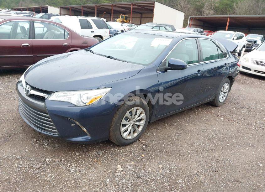 Photo 2 of 2016 Toyota Camry LE (VIN 4T4BF1FK9GR548167)