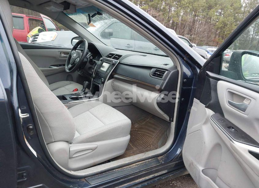 Photo 5 of 2016 Toyota Camry LE (VIN 4T4BF1FK9GR548167)