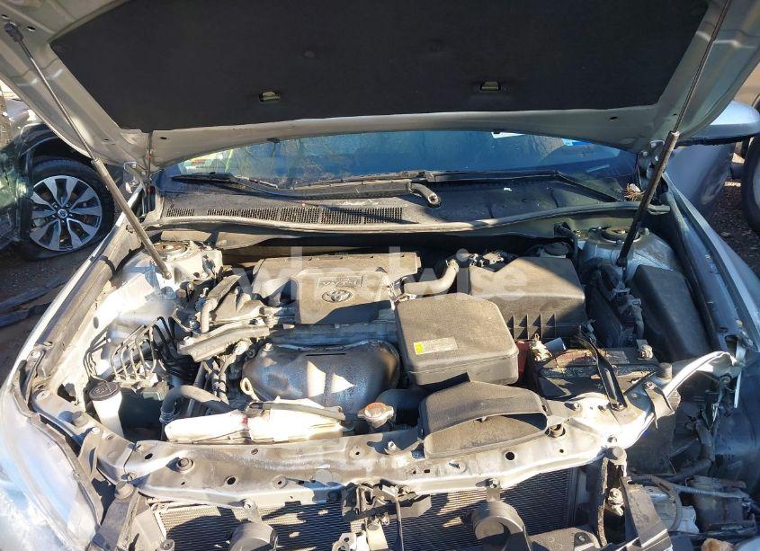 Photo 10 of 2016 Toyota Camry LE (VIN 4T4BF1FK9GR558844)