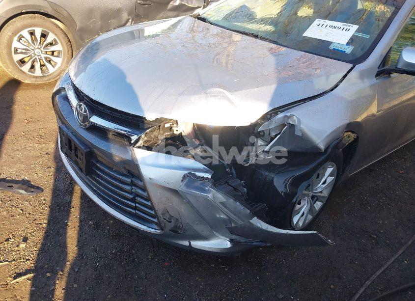 Photo 6 of 2016 Toyota Camry LE (VIN 4T4BF1FK9GR558844)