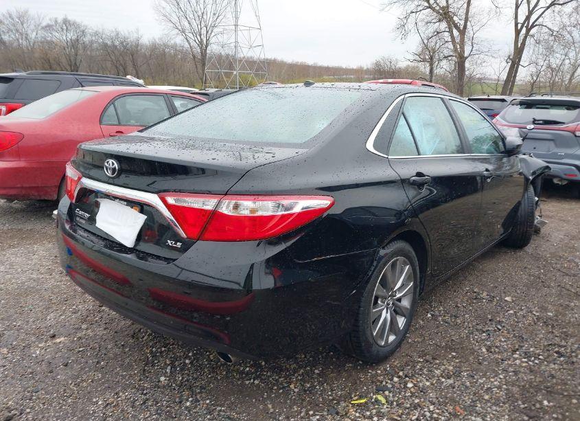 Photo 4 of 2016 Toyota Camry XLE (VIN 4T4BF1FK9GR560254)