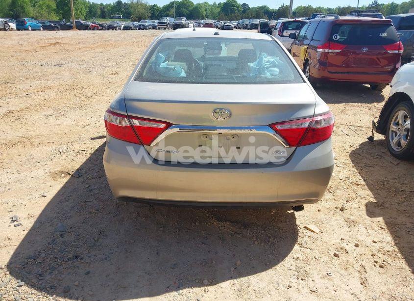 Photo 15 of 2016 Toyota Camry XLE (VIN 4T4BF1FK9GR565244)