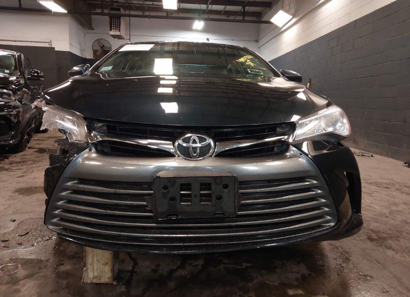 Photo 11 of 2016 Toyota Camry LE (VIN 4T4BF1FK9GR570895)