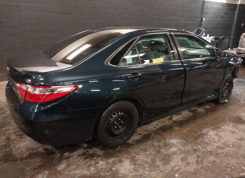 Photo 4 of 2016 Toyota Camry LE (VIN 4T4BF1FK9GR570895)