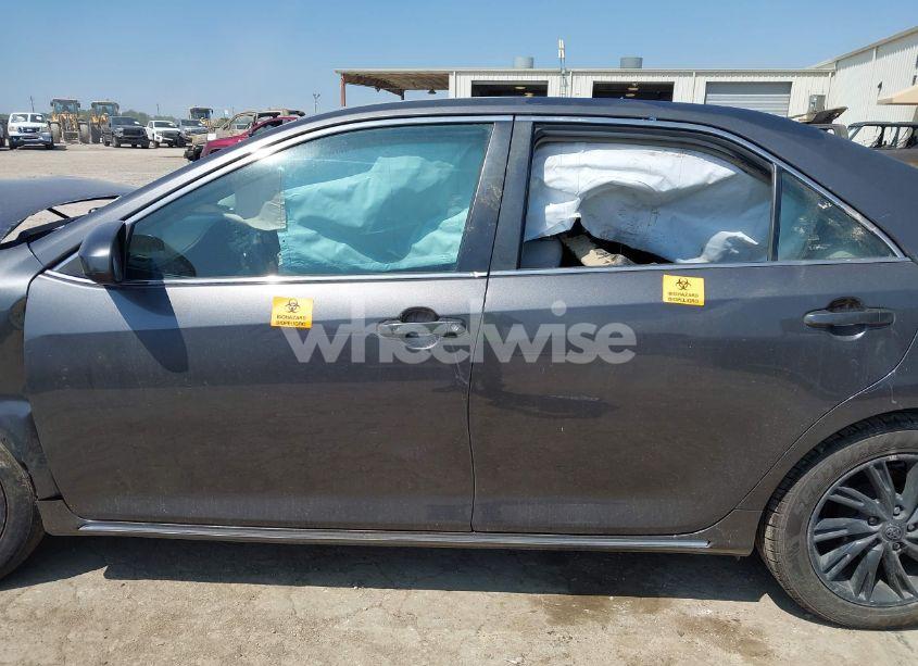 Photo 13 of 2012 Toyota Camry LE (VIN 4T4BF1FKXCR166918)