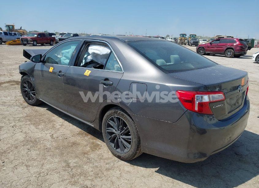 Photo 3 of 2012 Toyota Camry LE (VIN 4T4BF1FKXCR166918)