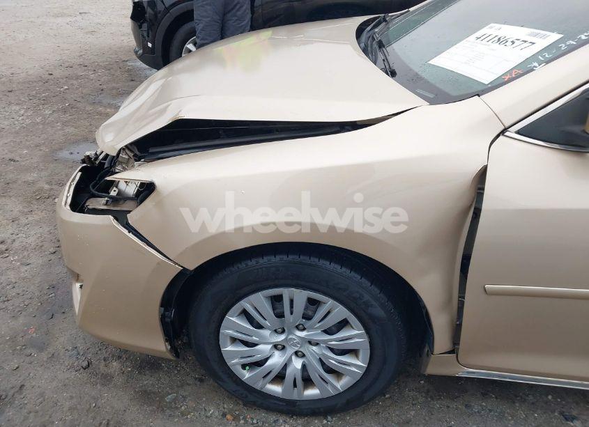 Photo 18 of 2012 Toyota Camry LE (VIN 4T4BF1FKXCR166949)