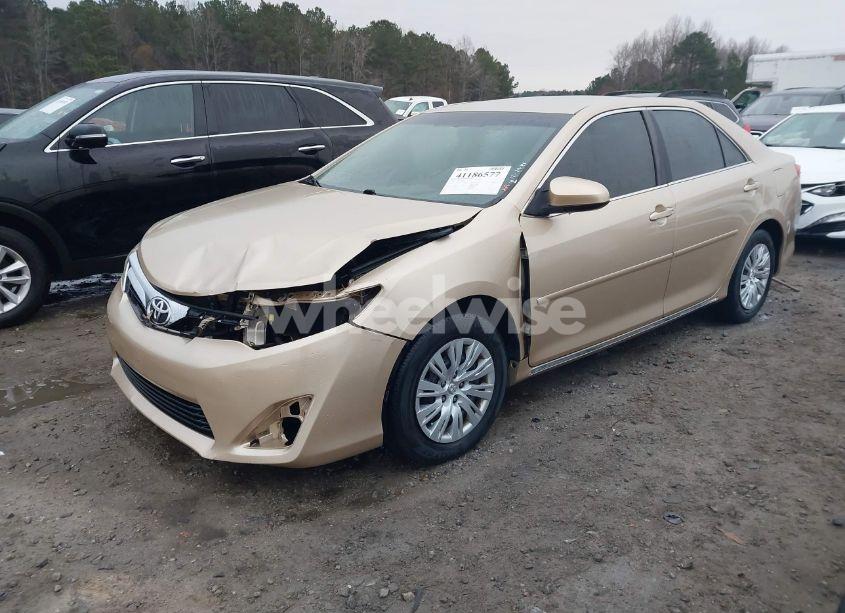 Photo 2 of 2012 Toyota Camry LE (VIN 4T4BF1FKXCR166949)