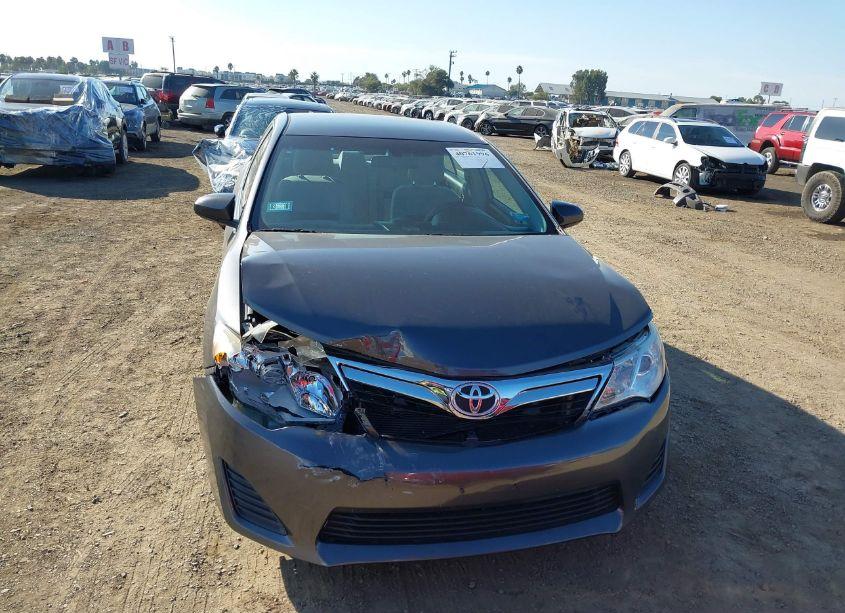 Photo 12 of 2012 Toyota Camry LE (VIN 4T4BF1FKXCR193360)