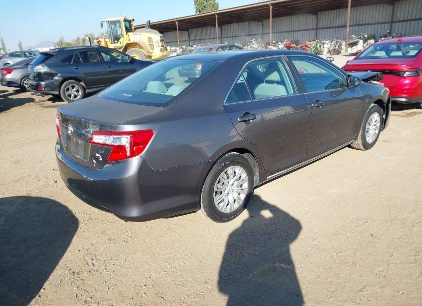 Photo 4 of 2012 Toyota Camry LE (VIN 4T4BF1FKXCR193360)