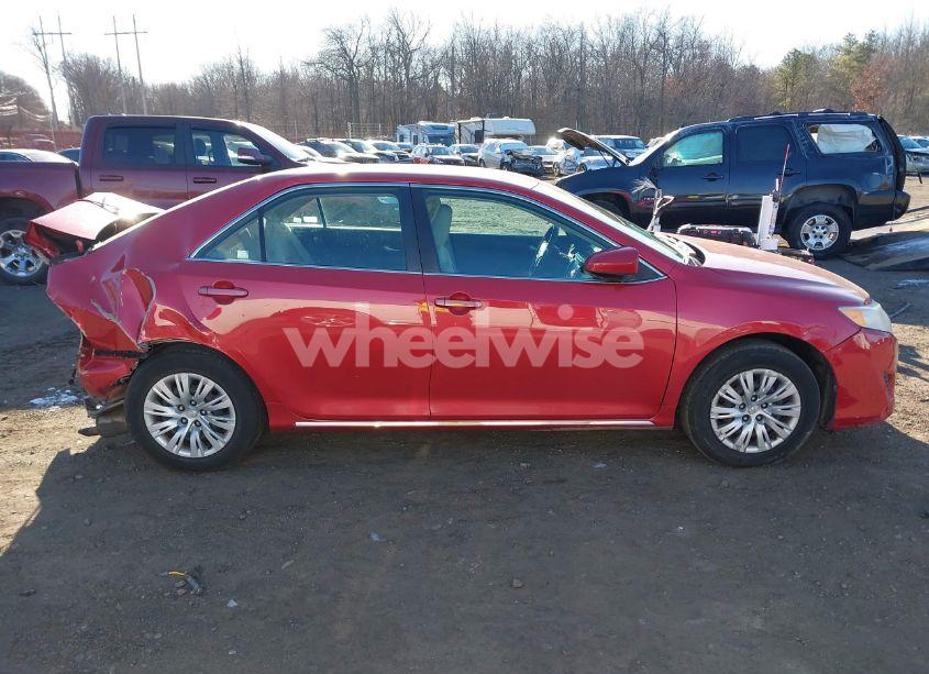 Photo 13 of 2012 Toyota Camry LE (VIN 4T4BF1FKXCR205863)