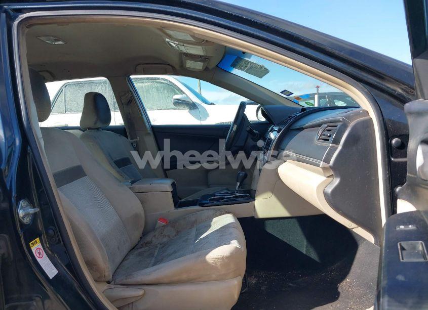 Photo 5 of 2012 Toyota Camry L (VIN 4T4BF1FKXCR212957)