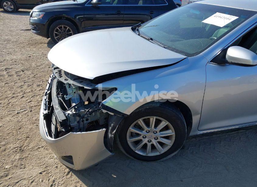 Photo 18 of 2012 Toyota Camry LE (VIN 4T4BF1FKXCR216121)
