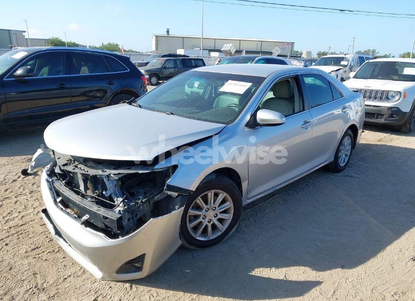 Photo 2 of 2012 Toyota Camry LE (VIN 4T4BF1FKXCR216121)