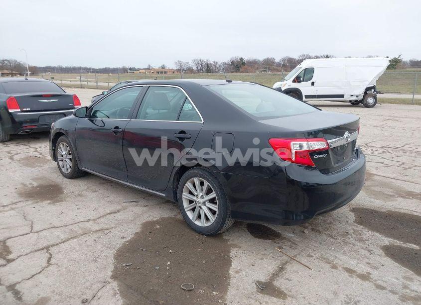 Photo 3 of 2012 Toyota Camry XLE (VIN 4T4BF1FKXCR240645)