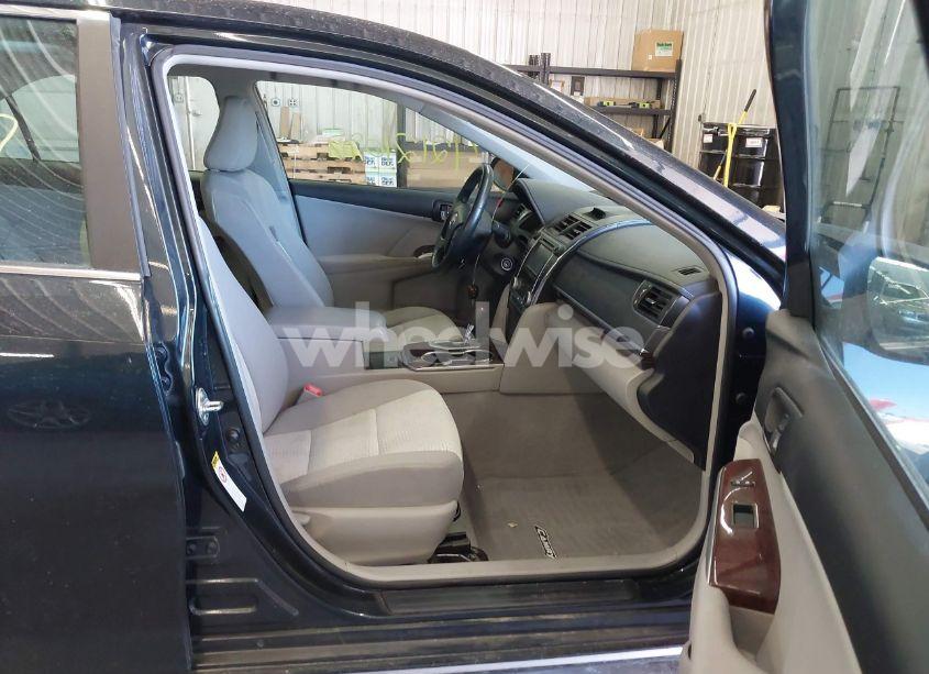 Photo 5 of 2012 Toyota Camry XLE (VIN 4T4BF1FKXCR258756)