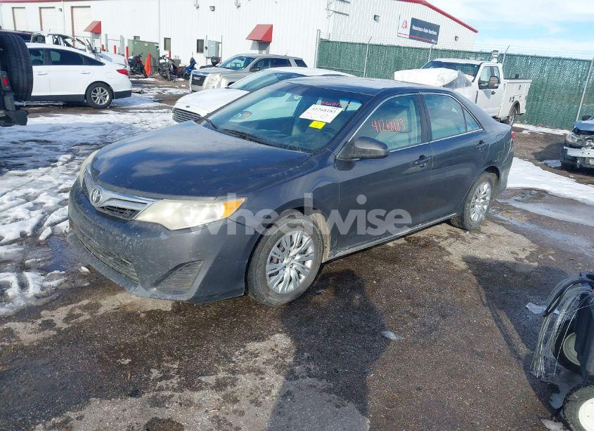 Photo 2 of 2012 Toyota Camry LE (VIN 4T4BF1FKXCR265139)