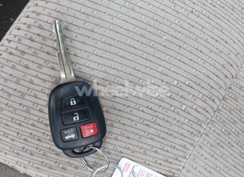 Photo 11 of 2012 Toyota Camry LE (VIN 4T4BF1FKXCR271233)