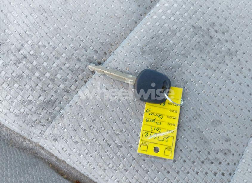 Photo 11 of 2013 Toyota Camry L (VIN 4T4BF1FKXDR284579)