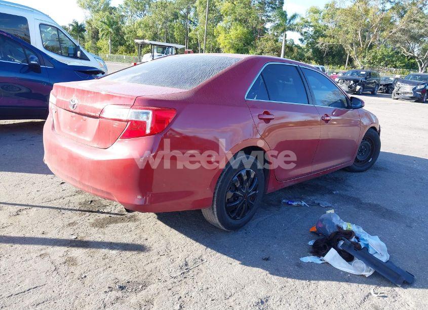 Photo 4 of 2013 Toyota Camry L (VIN 4T4BF1FKXDR284579)