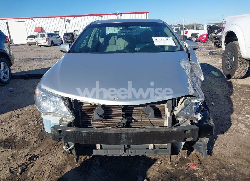 Photo 13 of 2013 Toyota Camry L/SE/LE/XLE (VIN 4T4BF1FKXDR290057)