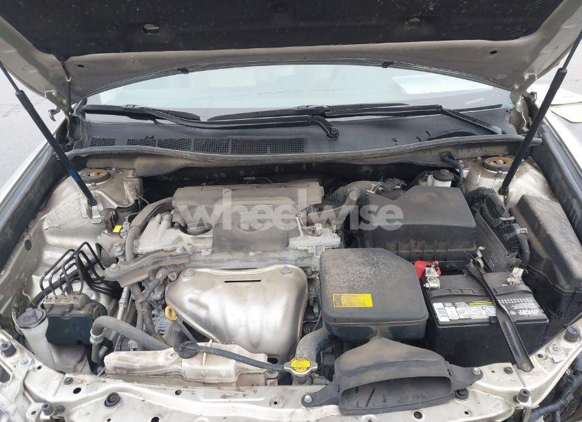 Photo 10 of 2013 Toyota Camry XLE (VIN 4T4BF1FKXDR333490)