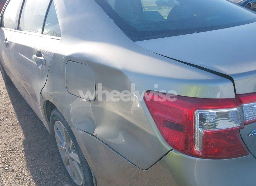 Photo 18 of 2013 Toyota Camry XLE (VIN 4T4BF1FKXDR333490)