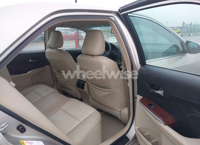 Photo 8 of 2013 Toyota Camry XLE (VIN 4T4BF1FKXDR333490)